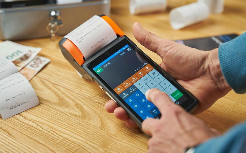 Najlepsze kasy fiskalne - ranking według zastosowań (usługi, sklep, gastronomia, mobilne)