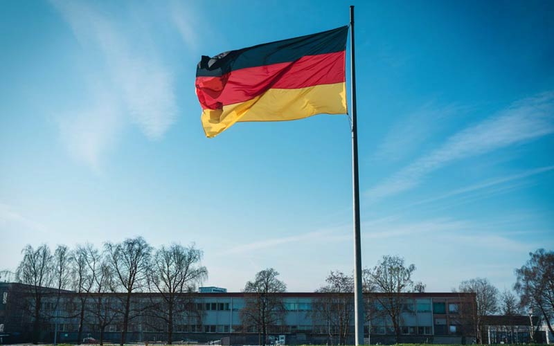 Jak znaleźć legalną pracę w Niemczech bez agencji?