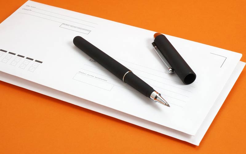 Współpraca z producentem kopert - co brać pod uwagę przy dużych zamówieniach?