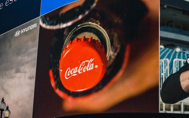 Ścianki reklamowe - skuteczny nośnik marki