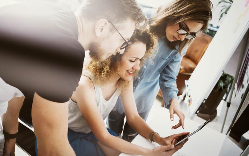 Treści wizualne zgodne z marką