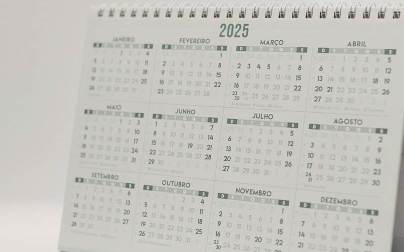 Jak pozbyć się zbędnych dokumentów przed zakończeniem roku?