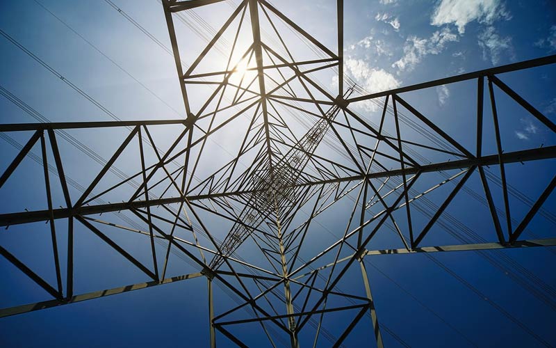 Rynek energii w UE przed zimą 2025/26 - ujemne ceny prądu